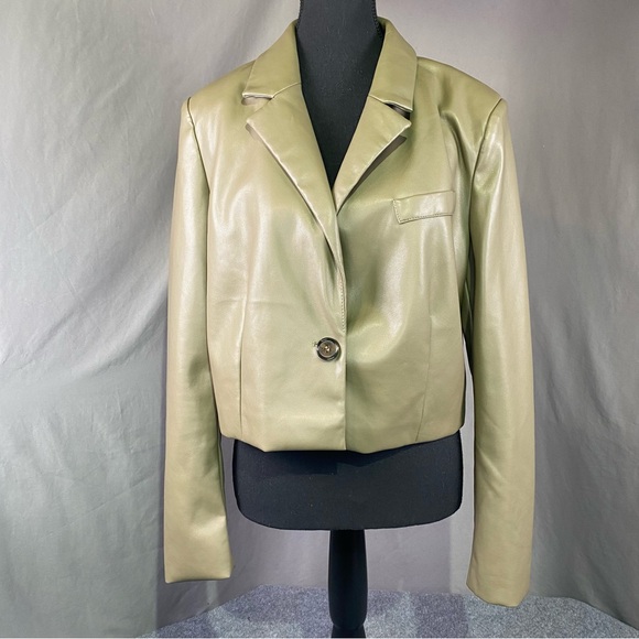 Anthropologie Avec Les Filles Blazer Women’s M/L Faux Leather Cropped Tan - Picture 1 of 12